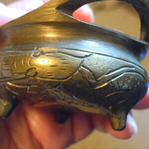 Chinese censer antique bronze or brass tripod incense burner Xuande Mark